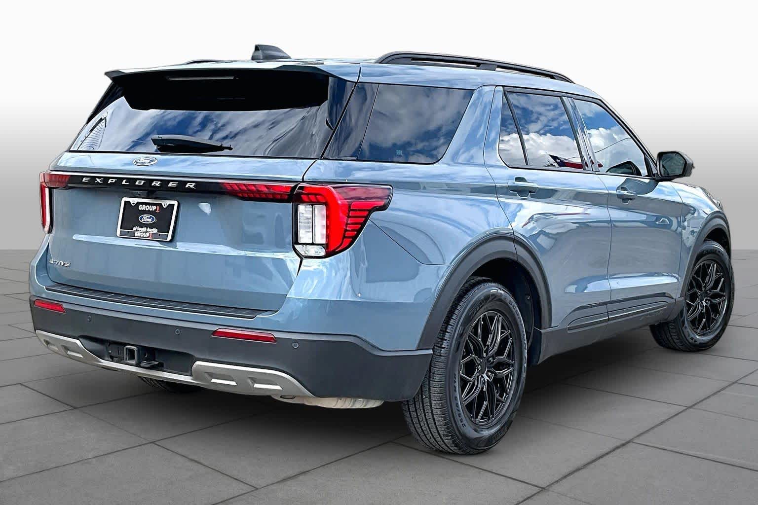 2025 Ford Explorer