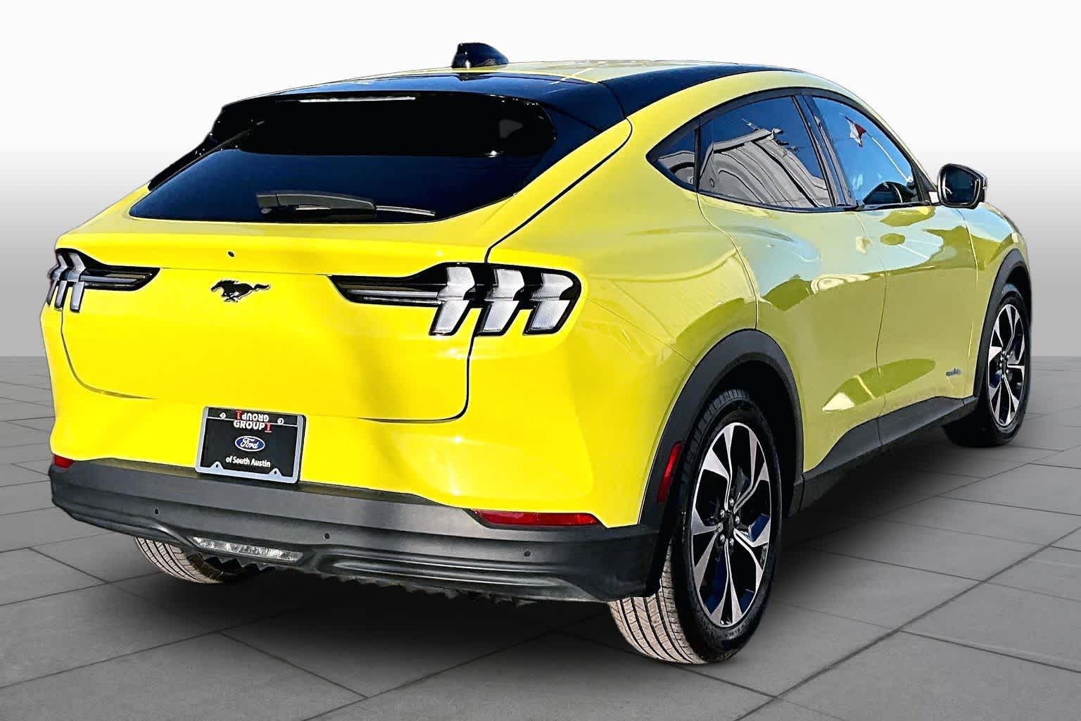2025 Ford Mustang Mach-E