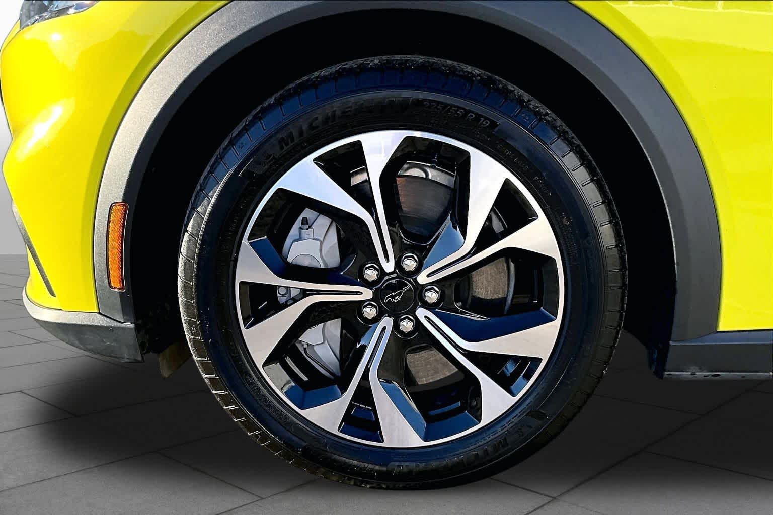 2025 Ford Mustang Mach-E