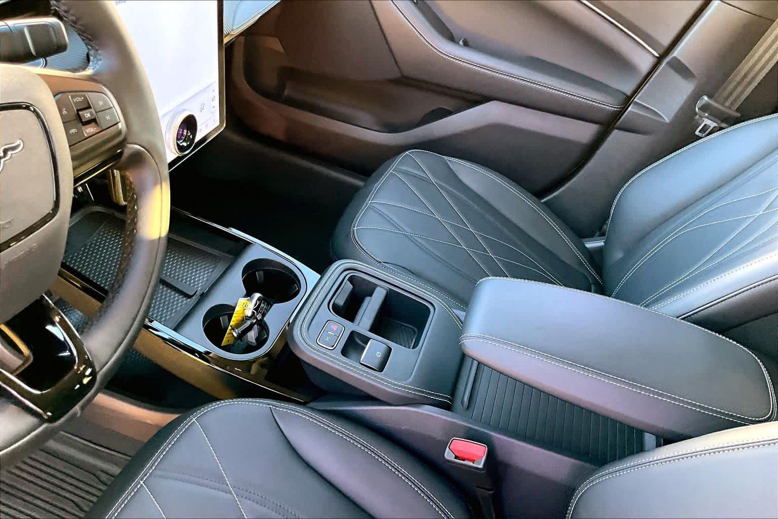 2025 Ford Mustang Mach-E