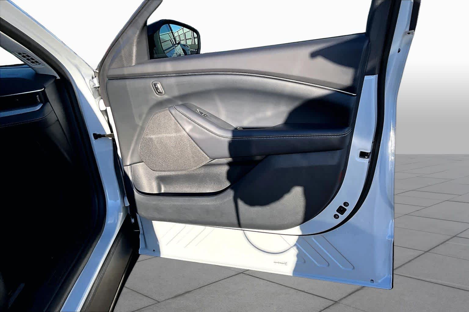2023 Ford Mustang Mach-E