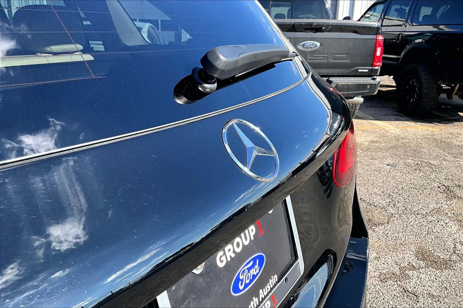 2021 Mercedes-Benz GLC 300