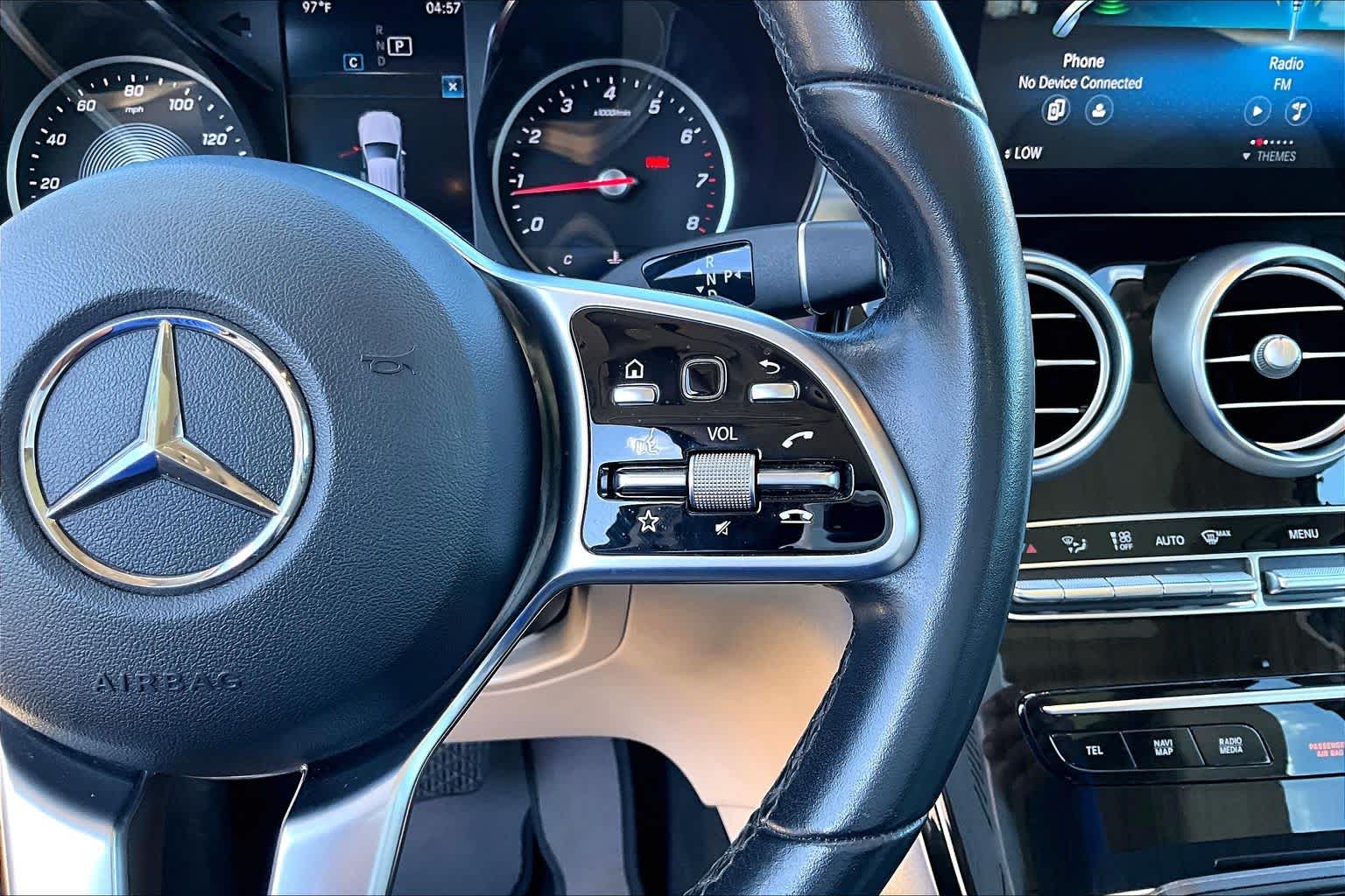 2021 Mercedes-Benz GLC 300