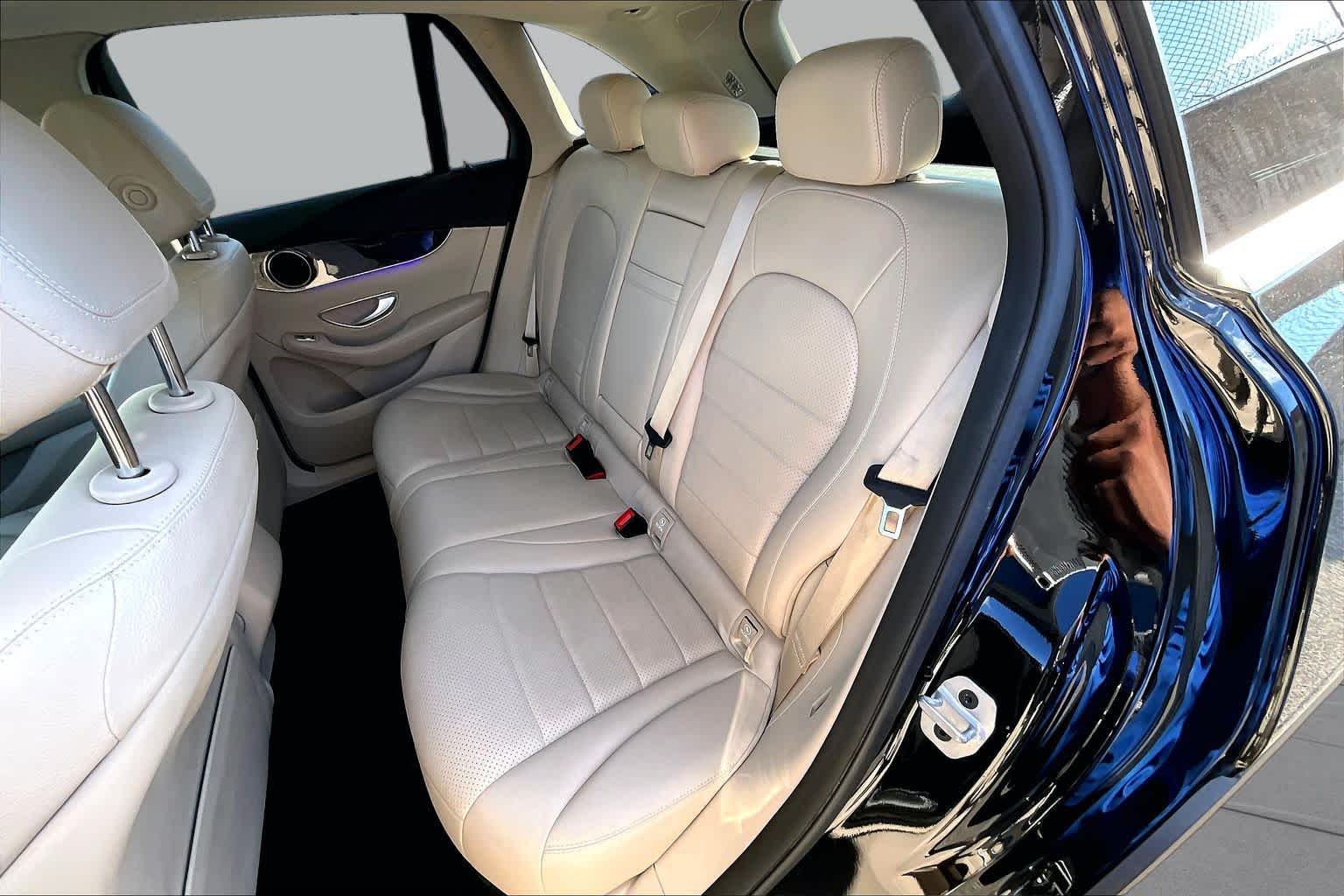 2021 Mercedes-Benz GLC 300