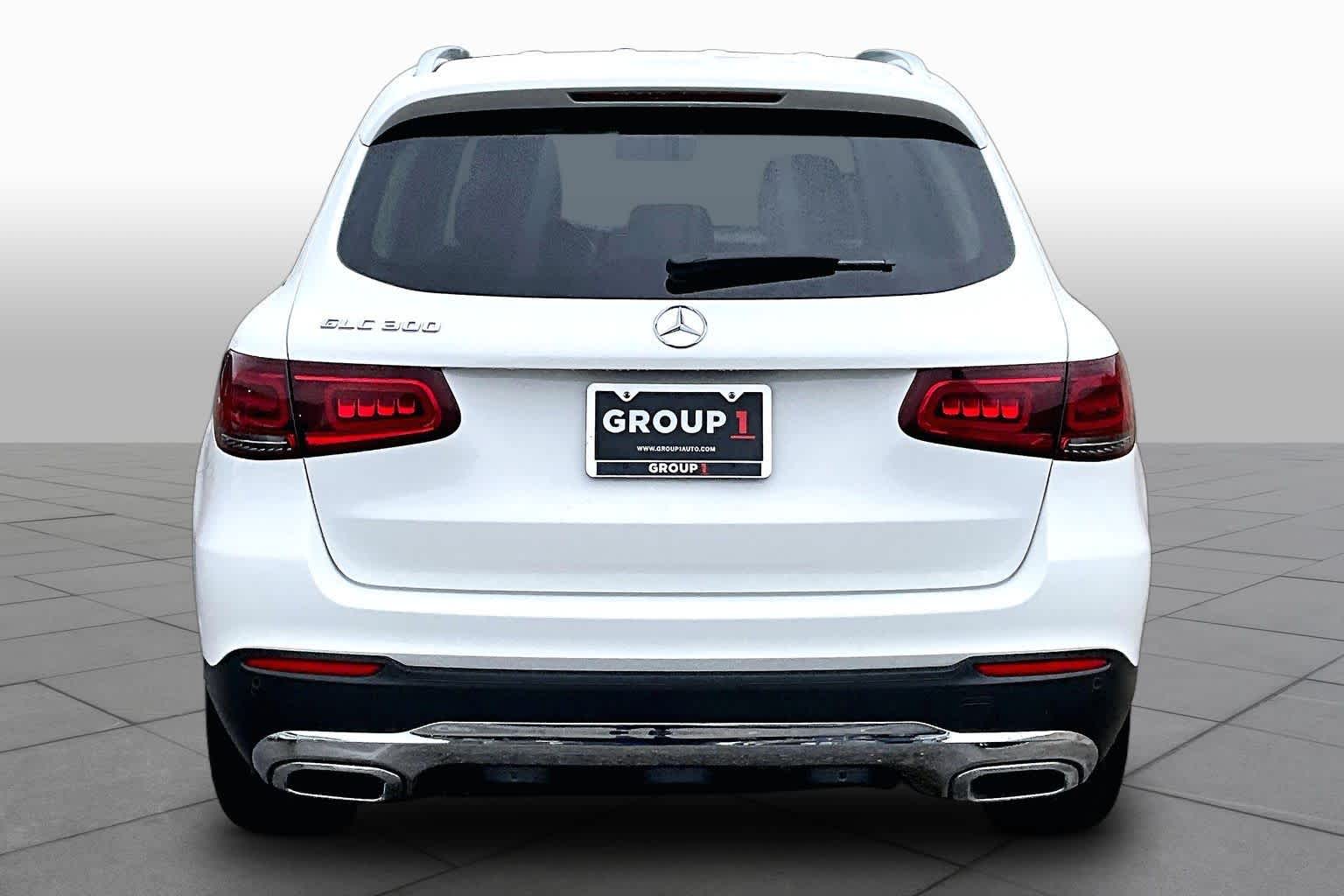 2022 Mercedes-Benz GLC 300