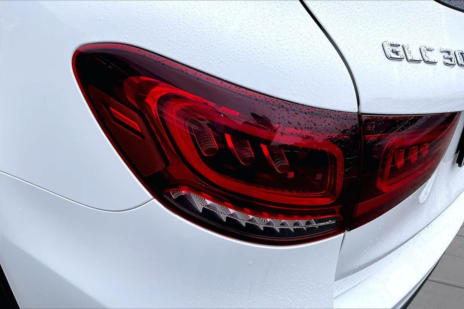 2022 Mercedes-Benz GLC 300