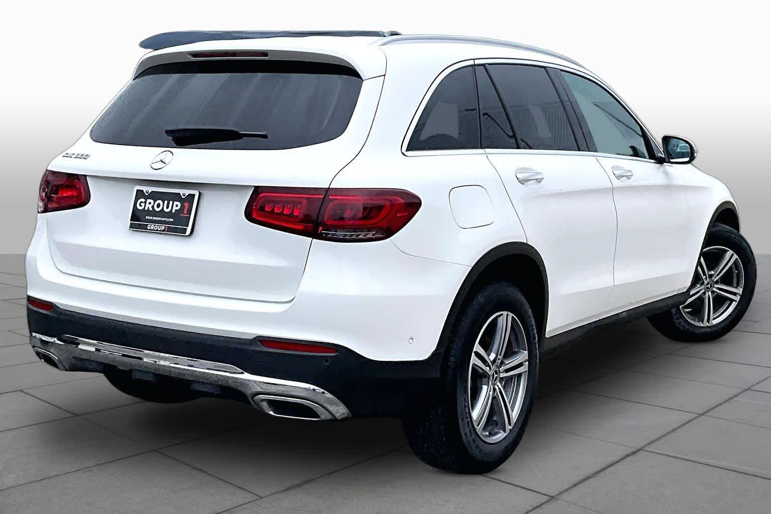 2022 Mercedes-Benz GLC 300