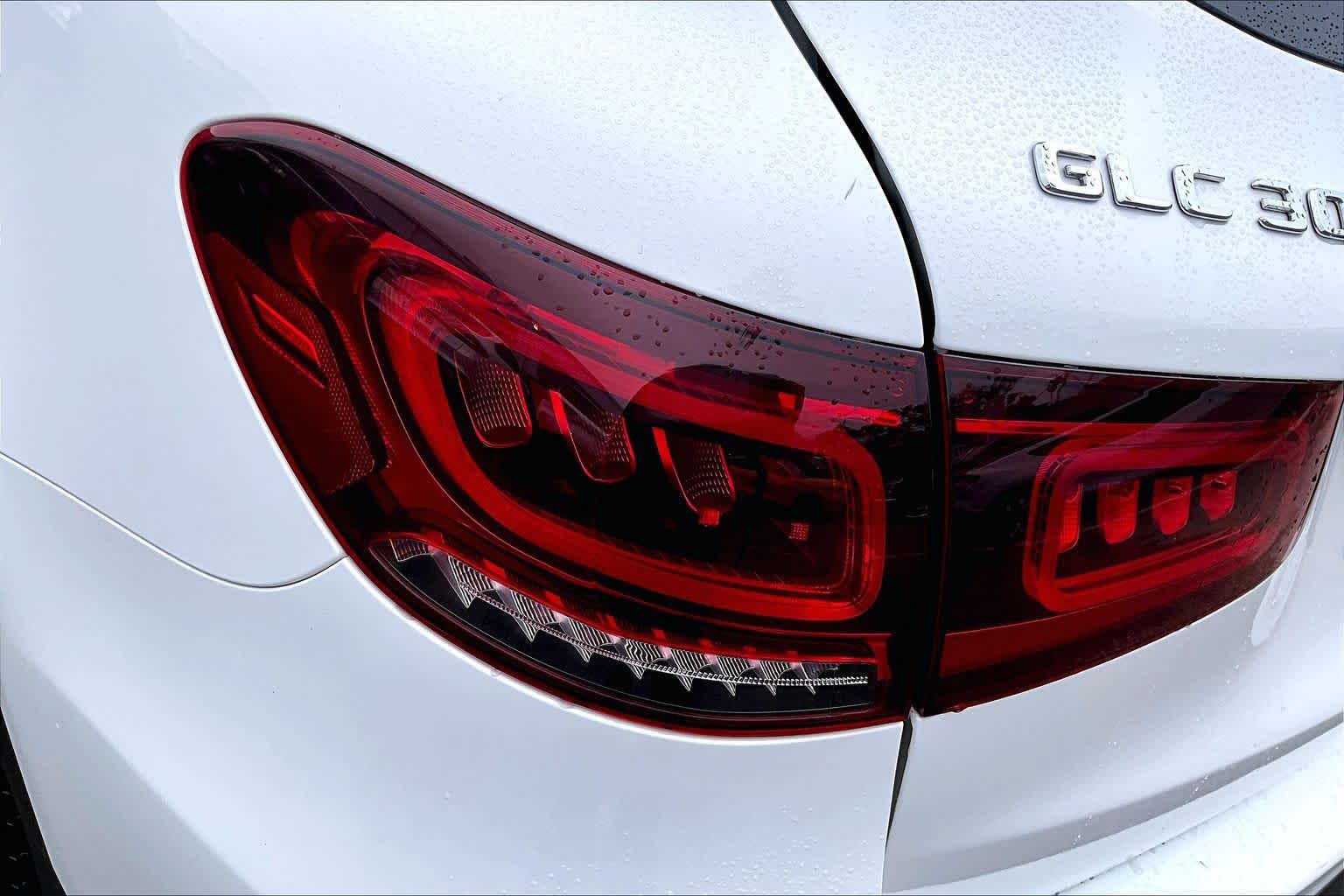 2021 Mercedes-Benz GLC 300