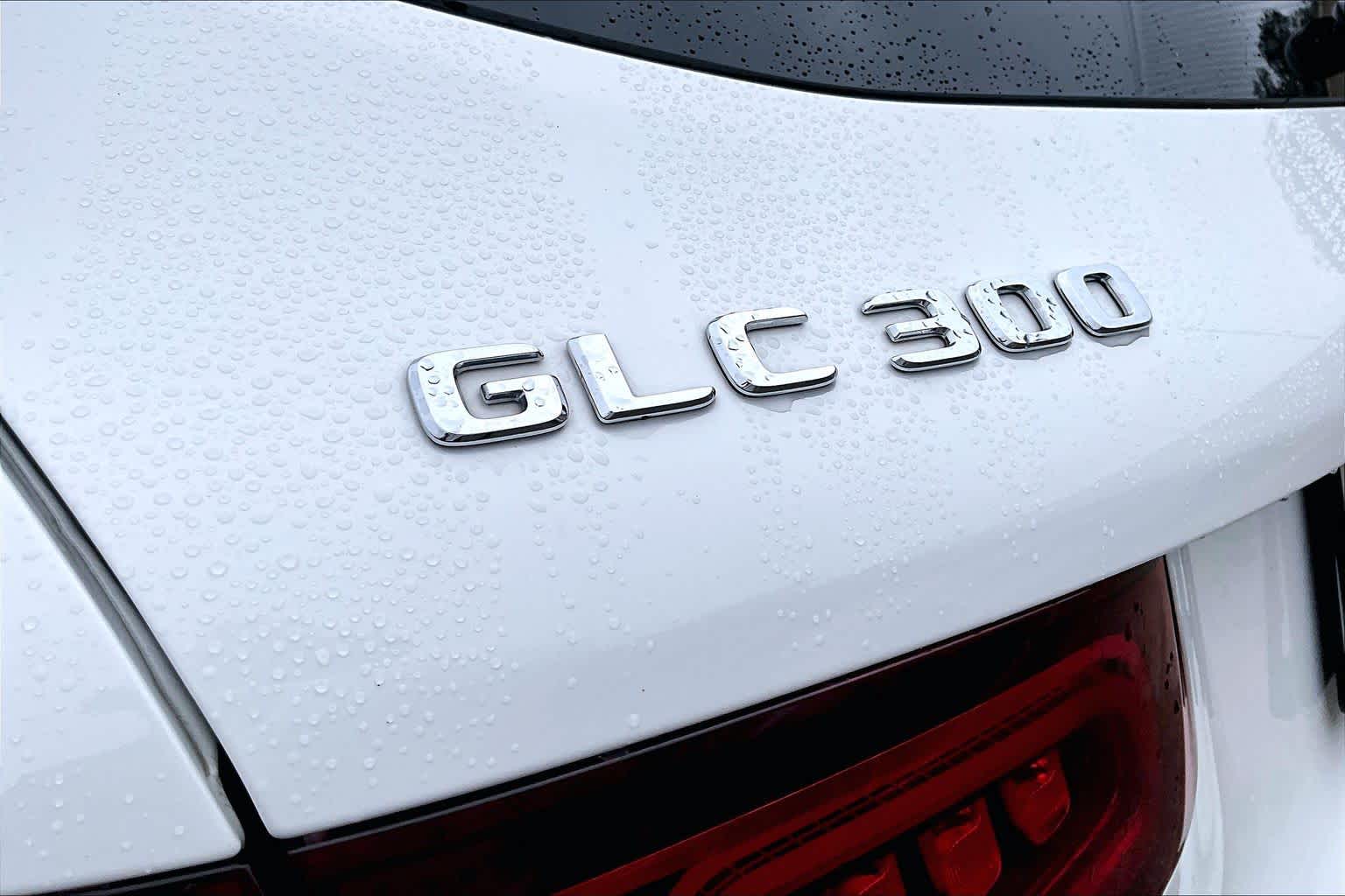 2021 Mercedes-Benz GLC 300