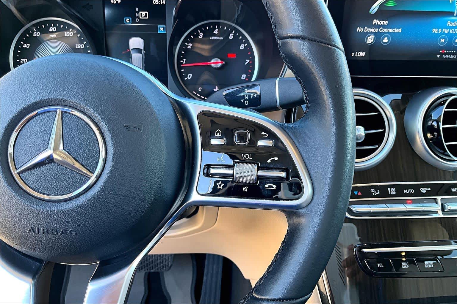 2022 Mercedes-Benz GLC 300