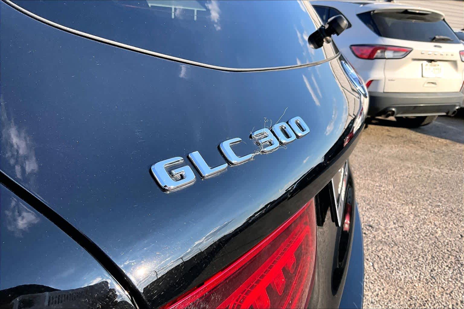 2021 Mercedes-Benz GLC 300