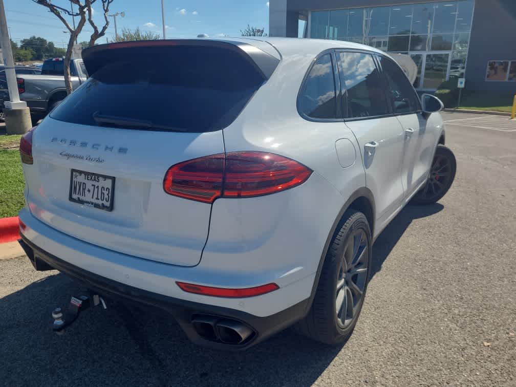 2015 Porsche Cayenne