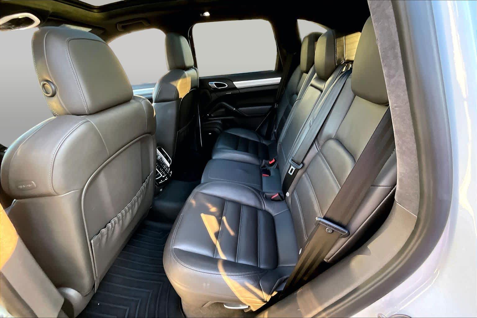 2015 Porsche Cayenne